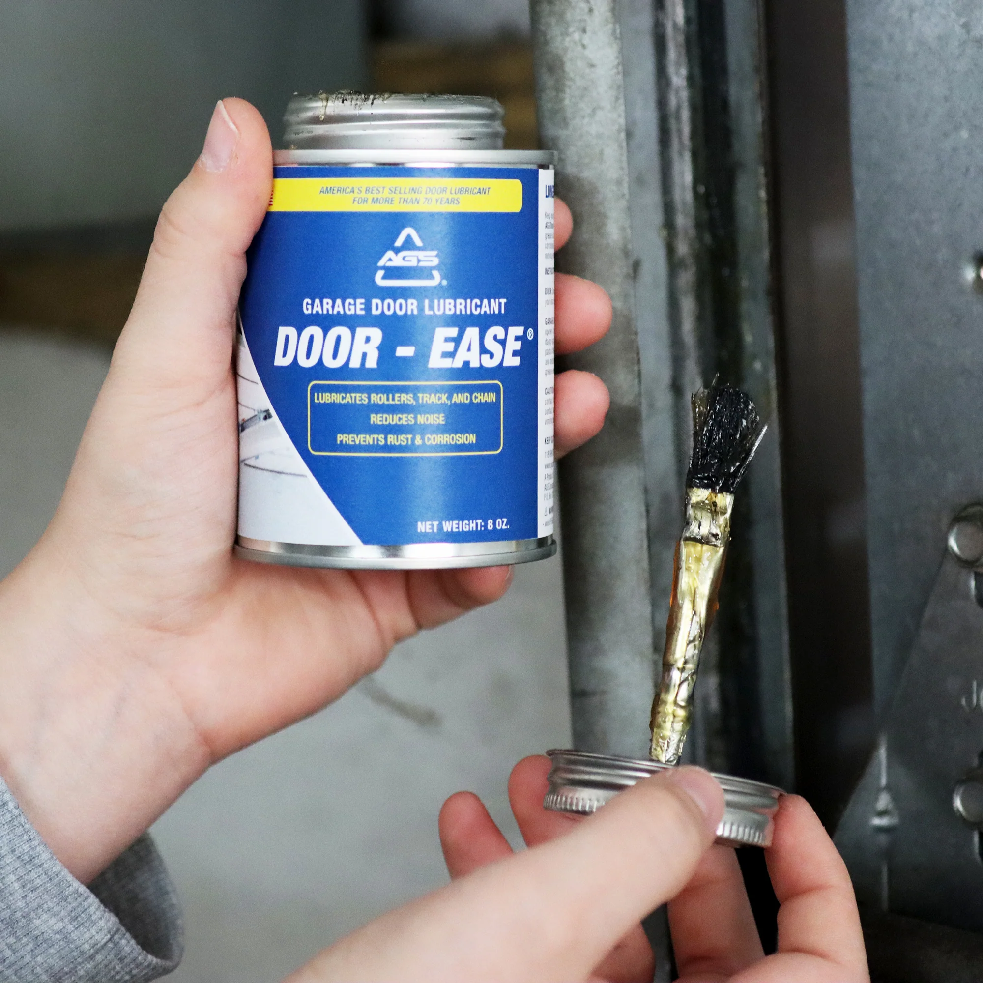 Door-Ease Garage Door Lubricant - Image 8