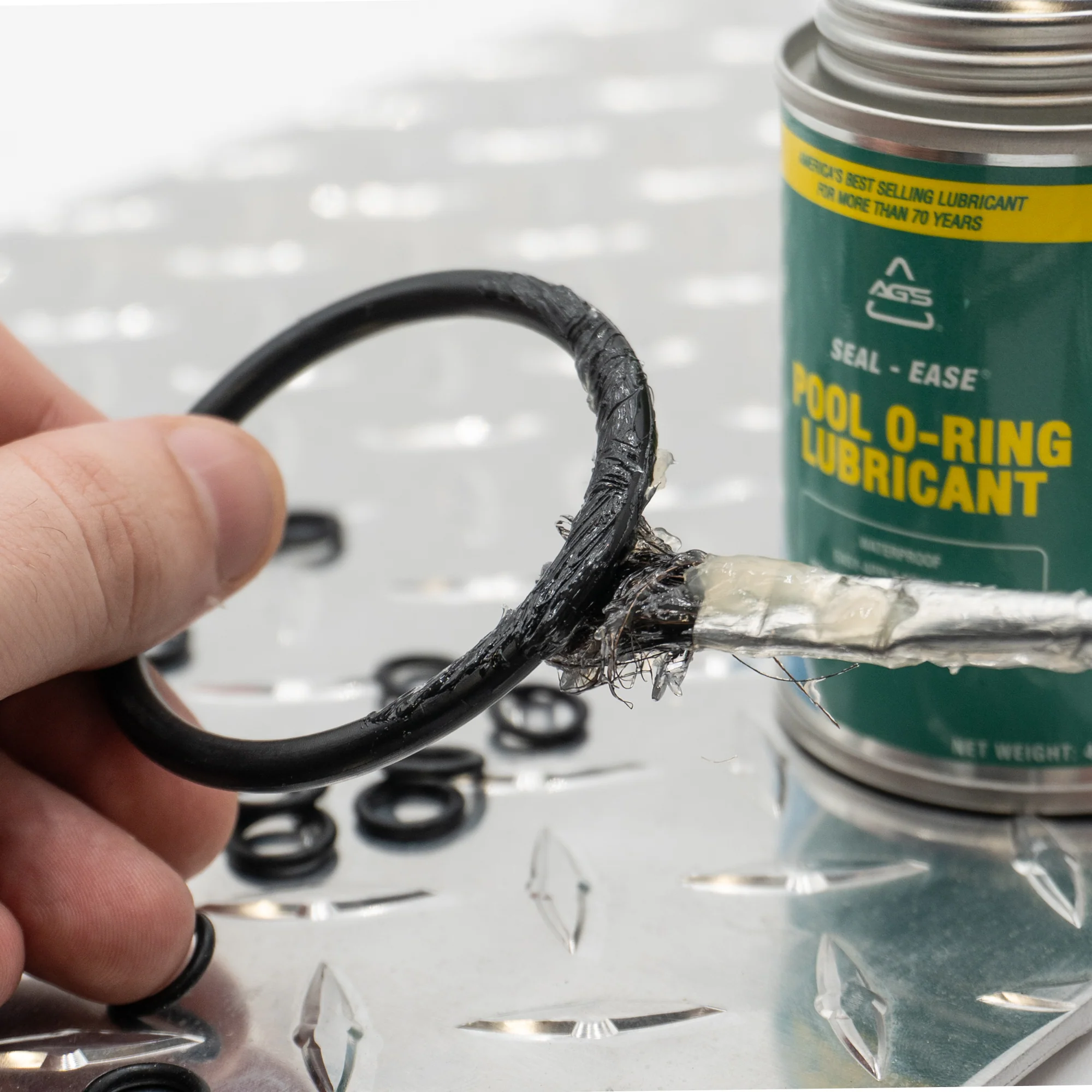 Seal Ease Pool Lubricant for O-rings- 4oz Brush Top - Image 6